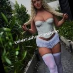 Public Hot Girl Pussy Leak