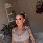 Aliabaddie / aliaviktoria / allysglamdiary Nude Leaks OnlyFans - Page 2 image 25