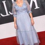 AT&T Girl / Milana Vayntrub / https: / milana_vayntrub / mintmilana Nude Leaks OnlyFans image 15