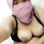 Jilbab Pink Colmek Porno Videos