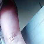 Hermosa pelirroja haciendo squirt