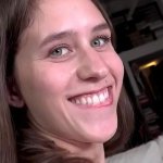 HJ POV teenie enjoys dirty talking wanking session