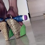Crushing dildo with high shoes and fully fashioned stoc