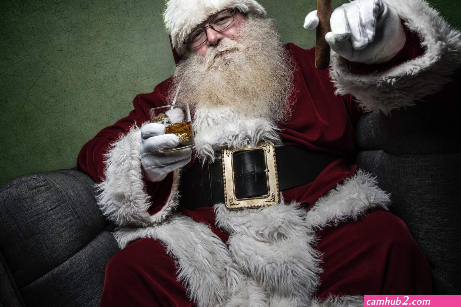 Santa fucking (photos)
