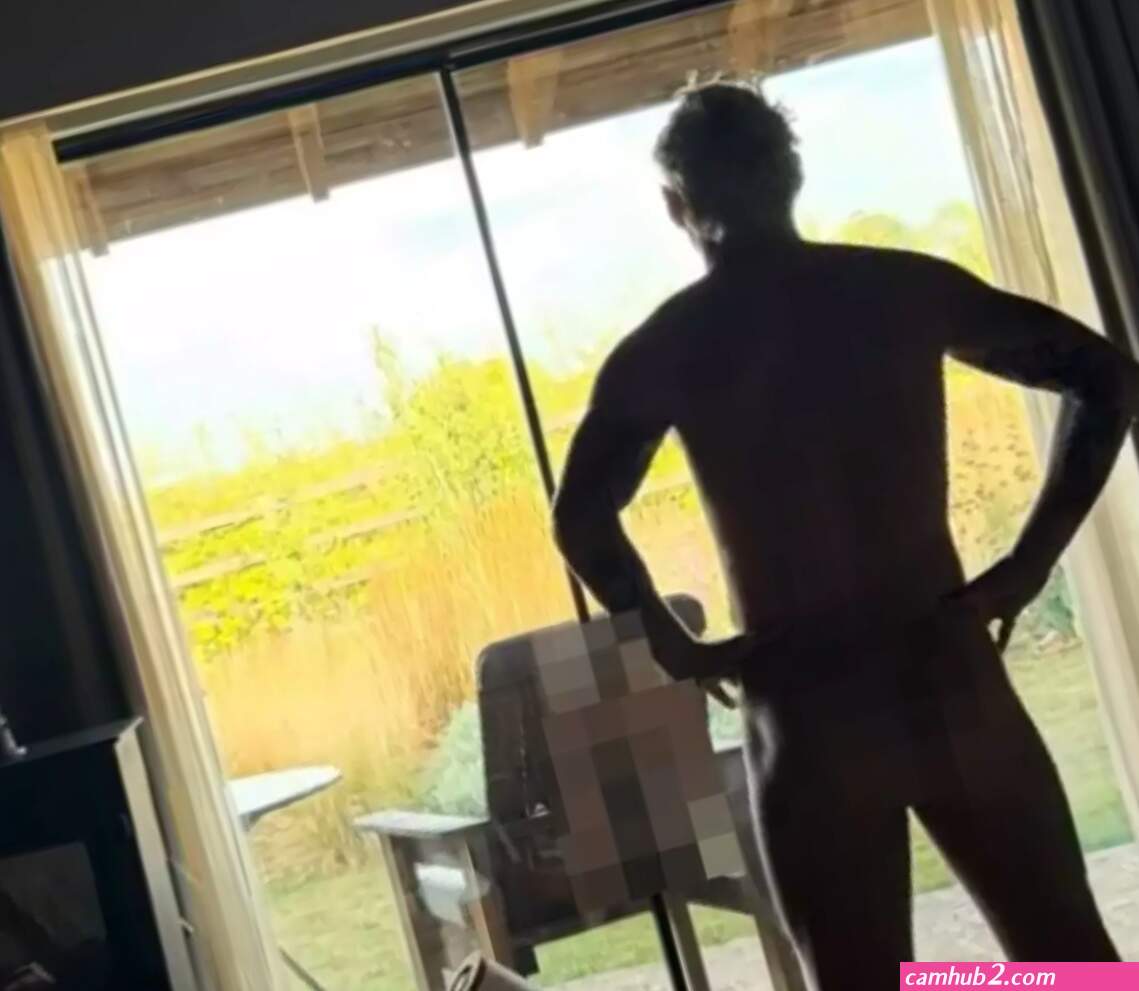 Naked news jamie (photos)