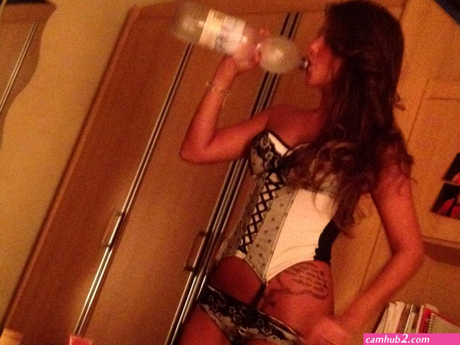 Sarah engels naked (photos)