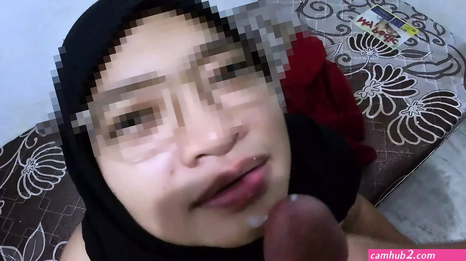 Blowjob crot (photos)