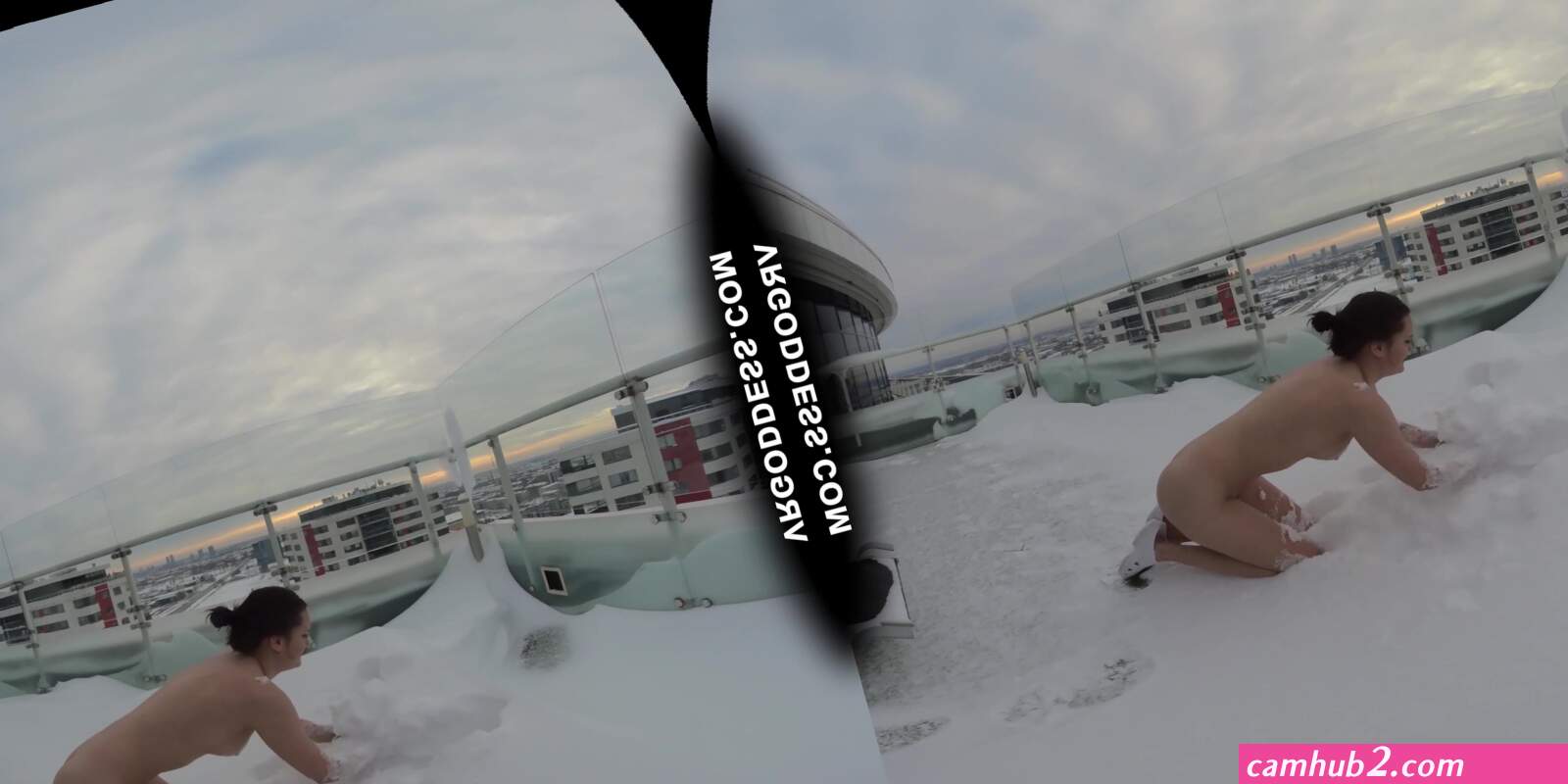 Naked snow angel (photos)